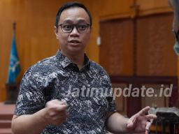 Sulit Urus IMB Rumah Ibadah, Legislator PSI Sediakan Layanan Pengaduan