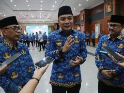 Jelang Tahun Pemilu 2024, Wali Kota Surabaya Minta ASN Pemkot Jaga Netralitas