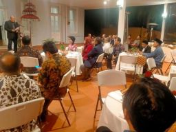 Di Sydney Ketua DPD RI Ungkap Kenapa Rakyat Tak Sejahtera