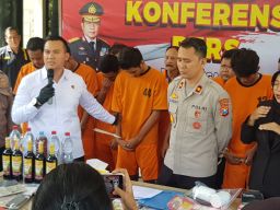 Polisi Amankan 6 Pelaku Pengeroyokan dan Pelemparan Rumah Warga Di Nganjuk