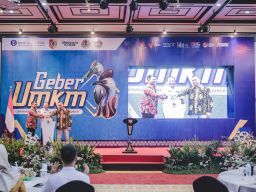 Peresmian Geber UMKM 2023 dan Wisata Meru Betiri Untuk Majukan Perekonomian Warga Jember