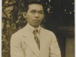 Memimpin Itu Menderita