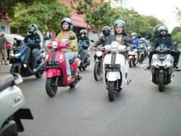 Yamaha STSJ Berikan Tips Anti Pegal Saat Naik Motor