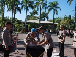 Mutasi Jabatan Kasat Reskrim dan Resnarkoba Polres Nganjuk Menuai Haru