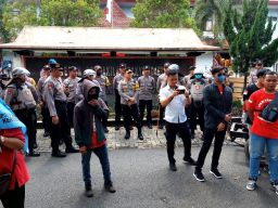Demo Buruh Berlangsung Aman Dan Tertib Dalam Pengamanan Aparat Gabungan Di Nganjuk