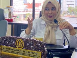 Momen Hardiknas, DPRD Surabaya Dorong Pemkot Penuhi Kebutuhan Akademis dan Non Akademis Pelajar