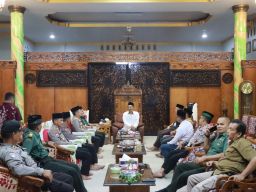 Jaga Kamtibnas TNI-Polri Di Nganjuk Jalin Silaturahmi Bersama Sejumlah Ponpes Dan Perguruan Silat