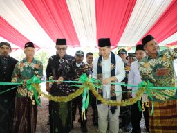 Wagub Emil Dardak Resmikan Gedung NU Center Geneng