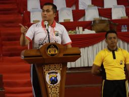 Pupuk Solidaritas dan Soliditas Polisi, Kapolres Nganjuk Gelar Turnamen Bola Voli Kapolres Cup 2023