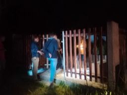 Curi Besi Pagar Makam Cina, Pria Asal Blitar Diamankan Polisi dan Warga