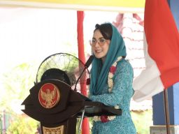 Arumi Bachsin Pompa Semangat Peserta Lomba Pelaksana Terbaik 10 Program Pokok PKK di Madiun