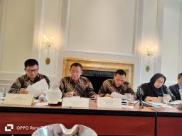 Dekan Fikom Unitomo Belajar Digitalisasi ke Amerika Serikat