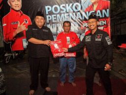 Jadikan Ruang Pemberdayaan Anak Muda, REPDEM Surabaya Dirikan Posko Ganjar Presiden