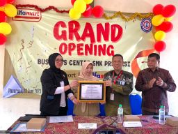 Tunjang Praktikum, Alfamart Hibahkan BC ke SMK Prestasi Pasuruan