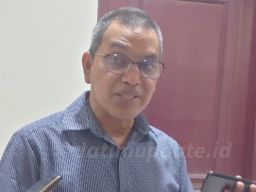 Pembagian 10 Juta Bendera Merah Putih, DPRD Surabaya: Harus Sama Tiangnya Dong