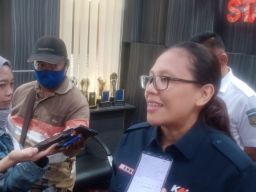 Pengguna Kereta Api Lokal dan Bus Trans Jatim Bersiap Gunakan Kartu Multi Trip