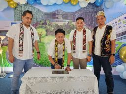 Sambut HUT RI ke-78, FIFGROUP Pasang Solar Panel di Balikpapan