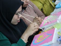 Elegansi dan Kreativitas Karya Kaligrafi di F8 Makassar