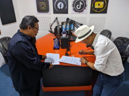 Fikom Unitomo dan KPID Jatim  Teken MoU Bidang Penyiaran dan Media