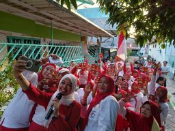 Lestia Savitri, Istri legislator PDIP Surabaya Sosialisasi Ganjar Presiden