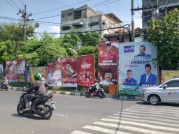 Soal Penertiban Baliho dan Banner Caleg, Walikota Eri Cahyadi Angkat Suara