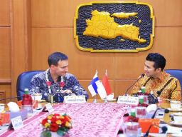 Terima Dubes Finlandia, Wagub Emil Bahas Berbagai Peluang Kerjasama Manufaktur Hingga Pendidikan