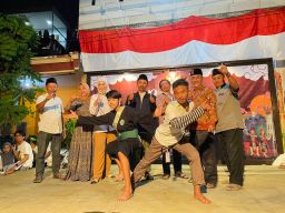 Gebyar HUT RI ke 78 di Simokerto, Ajeng Ajak Pemuda Surabaya Prioritaskan Persatuan