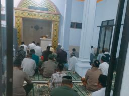 Warga Desa Banjarsari Minta Penerangan Jalan Bupati Jember Menjawab