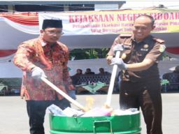 Forkopimda Sidoarjo Musnahkan Barang Bukti Tindak Kejahatan