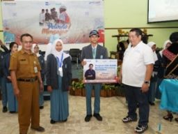 Pelindo Mengajar, PT TPS Beri Edukasi Dunia Kemaritiman Bagi Siswa-Siswi SMAN 2 Malang