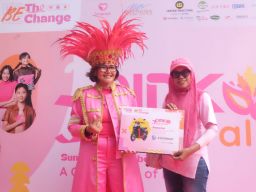 FIFGROUP Dukung Indonesia Goes Pink untuk Tingkatkan Kesadaran Risiko Kanker Payudara