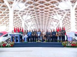 Presiden Jokowi Resmikan Kereta Cepat Jakarta - Bandung