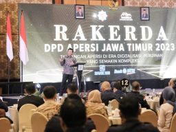 Emil Dardak : Digitalisasi Birokrasi Harus Sejalan Dengan Proses Usaha