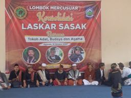 Laskar Sasak Gagas Lombok Mercusuar