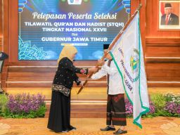 Khofifah Optimis Kafilah STQH Tingkat Nasional XXVII Asal Jatim Jadi Juara Umum