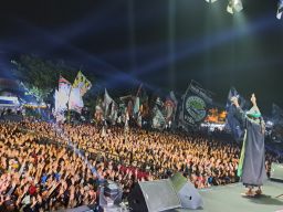 Gus Ali Gondrong Sampaikan Pesan Ganjar di Sholawat Kebangsaan: Jaga Persatuan dan Persaudaraan