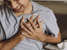 Kok Dada Saya Sesak Pas Bangun Tidur