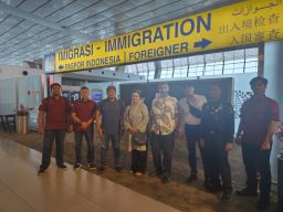 Imigrasi Tanjung Perak Deportasi 3 WNA Pakistan