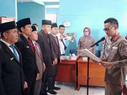 Pemda OKU timur resmi melantik dewan pengawas PUD Pasar