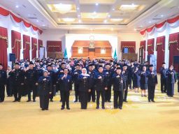 Gubernur Khofifah Lantik 160 Pejabat Administrator Eselon III