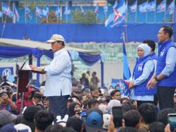 Birukan Malang, Khofifah - AHY Teriak Demokrat Menang, Prabowo Presiden
