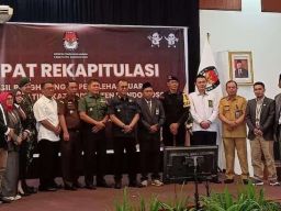 Pj Bupati Bondowoso Buka Rapat Pleno Rekapitulasi Suara Tingkat Kabupaten