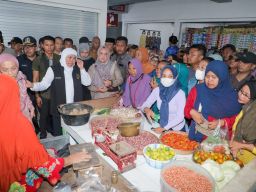 Resmikan Pasar Baru Kertosono, Optimis Jadi Penguat Ekonomi Nganjuk