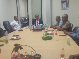 Pj Bupati Jombang Kunjungi PWI Jatim, Bahas  Penertiban Aset Daerah dan Dongkrak Wisata