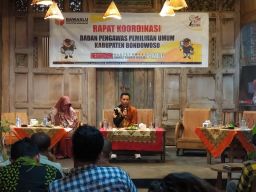 Persiapan Apel Akbar Siaga Pengawasan Pemilu Bawaslu Bondowoso