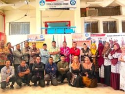 Unesa Berikan Beasiswa Untuk Pelajar Sekolah Indonesia Di Riyadh Dan Jeddah