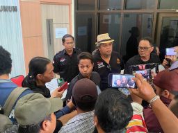 Diminta Klarifikasi Bawaslu Surabaya Edy Sucipto Didampingi MAKI Jatim 