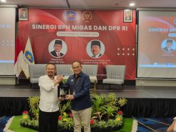 Komisi VII DPR RI bersama BPH Migas Sosialisasi Tata Kelola dan Regulasi Bahan Bakar Minyak