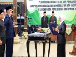 Momen Bulan Puasa ASN Eselon III dan IV Pemkab Blitar di Mutasi