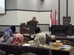 Berikut Pandangan Umum Fraksi Golkar-Demokrat DPRD Kabupaten Blitar Terhadap LKPJ Bupati